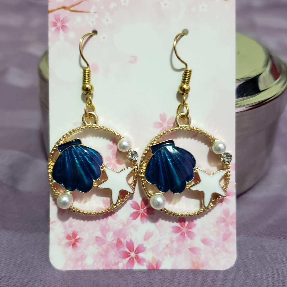 🌊 SEASHELL STARFISH ROUND DANGLE EARRINGS, GOLD